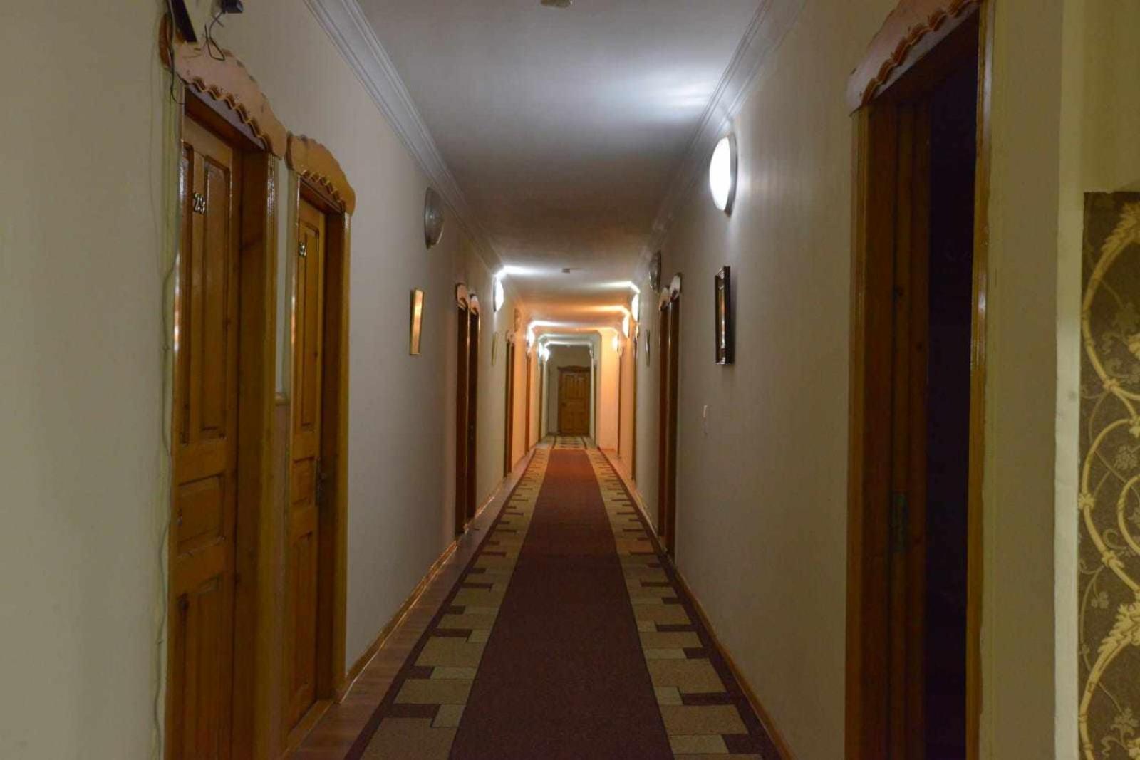 Hotel Nikea Paradiso Kʼutʼaisi Exterior foto